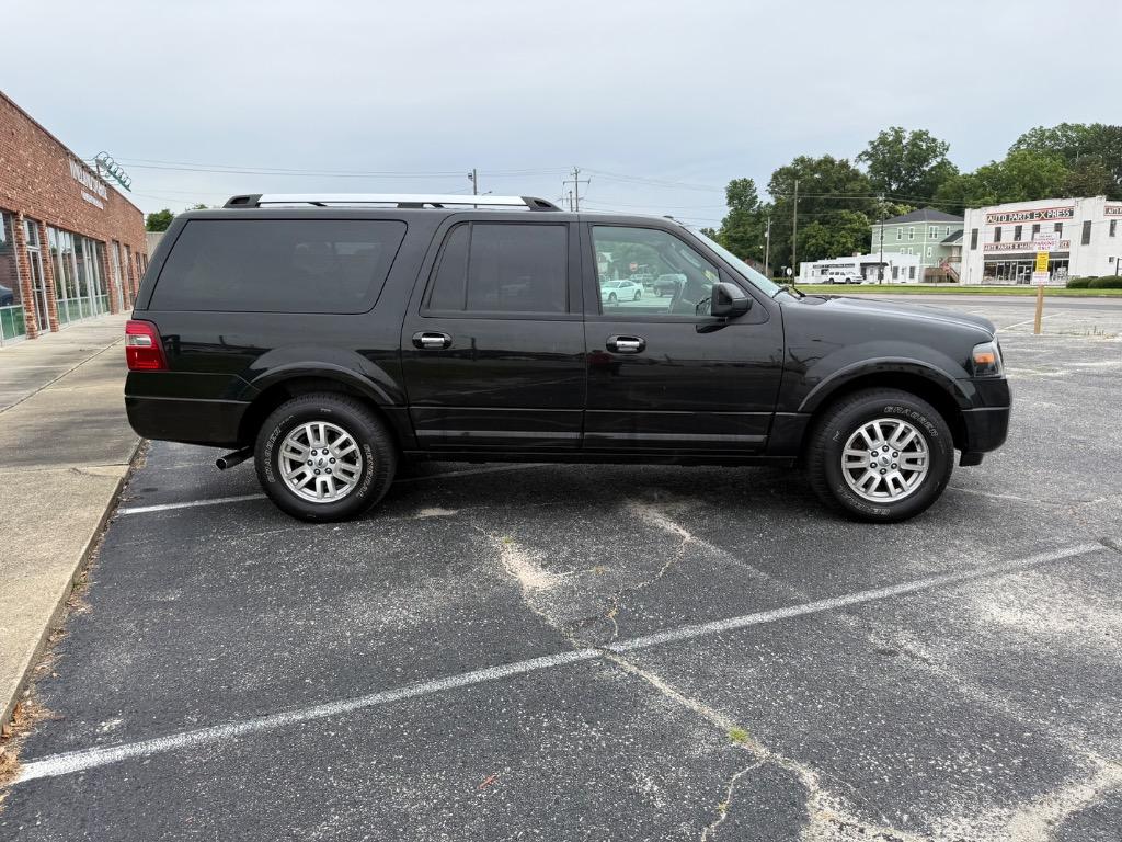 2014 Ford Expedition - $11,999