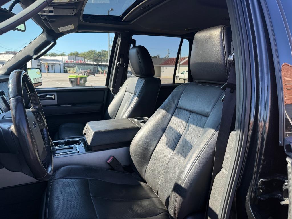 2014 Ford Expedition - $9,499