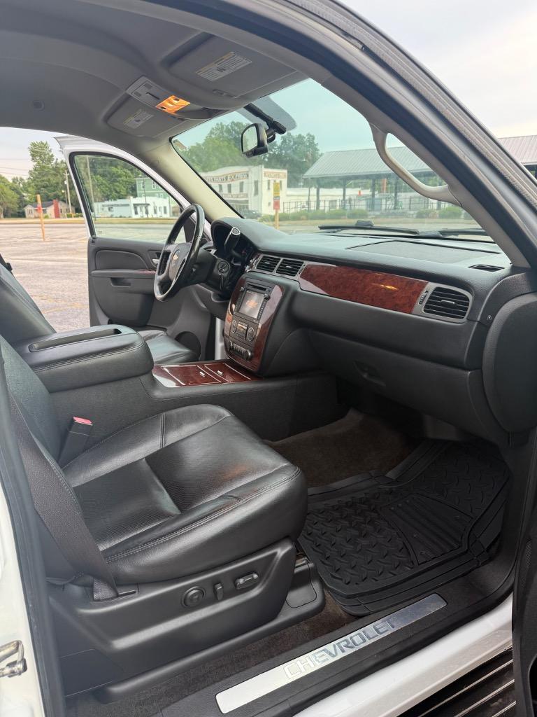 2013 Chevrolet Tahoe - $12,599
