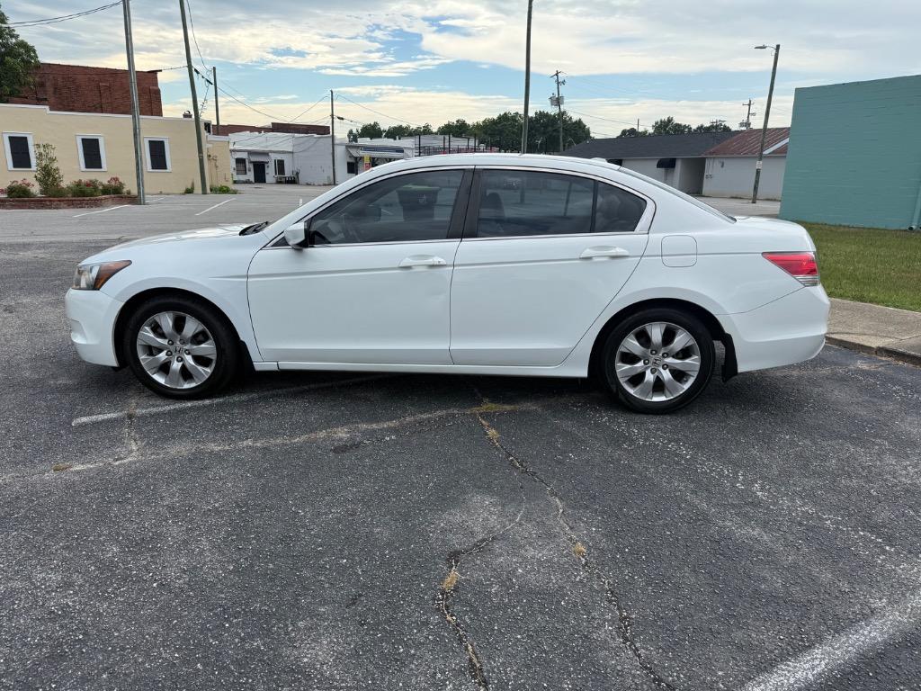 2010 Honda Accord - $8,599
