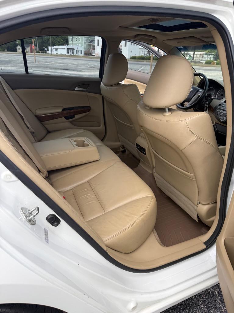 2010 Honda Accord - $8,599