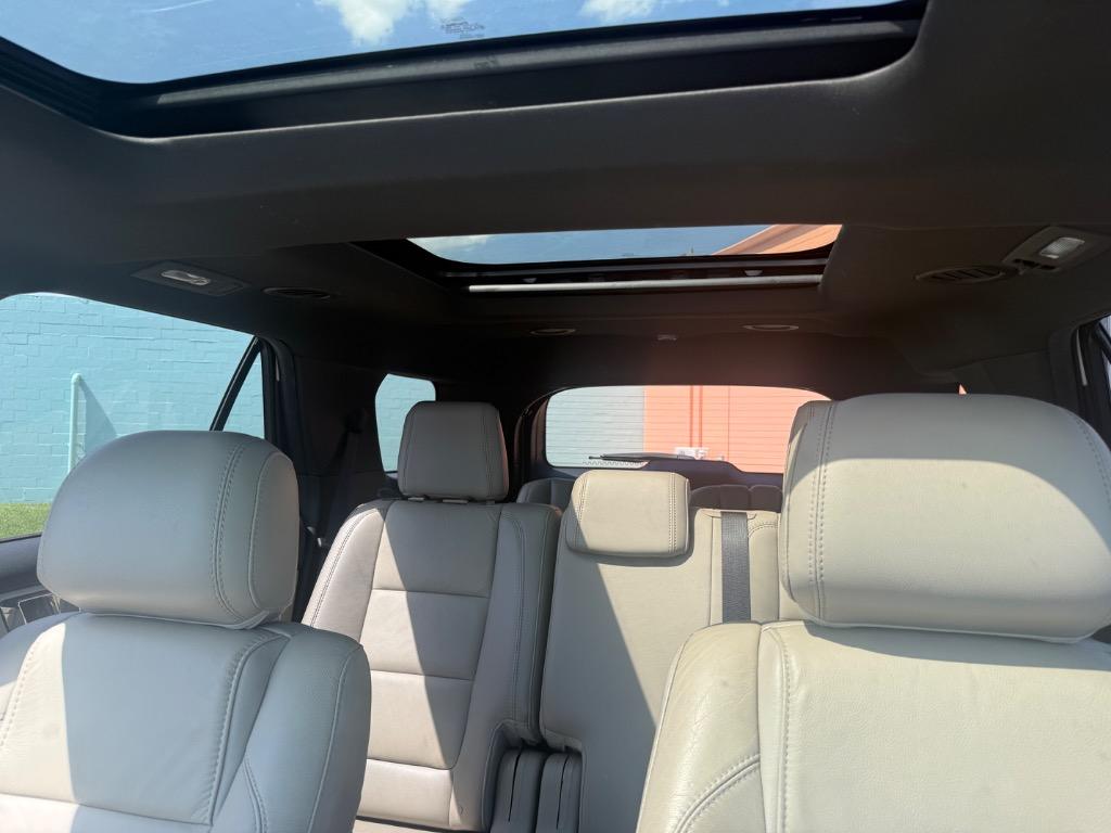2014 Ford Explorer - $9,999