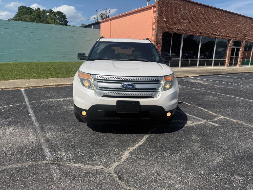 2014 Ford Explorer - $9,999