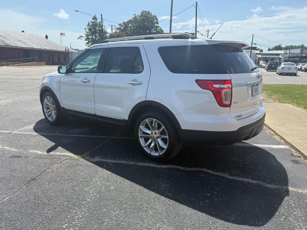 2014 Ford Explorer - $9,999