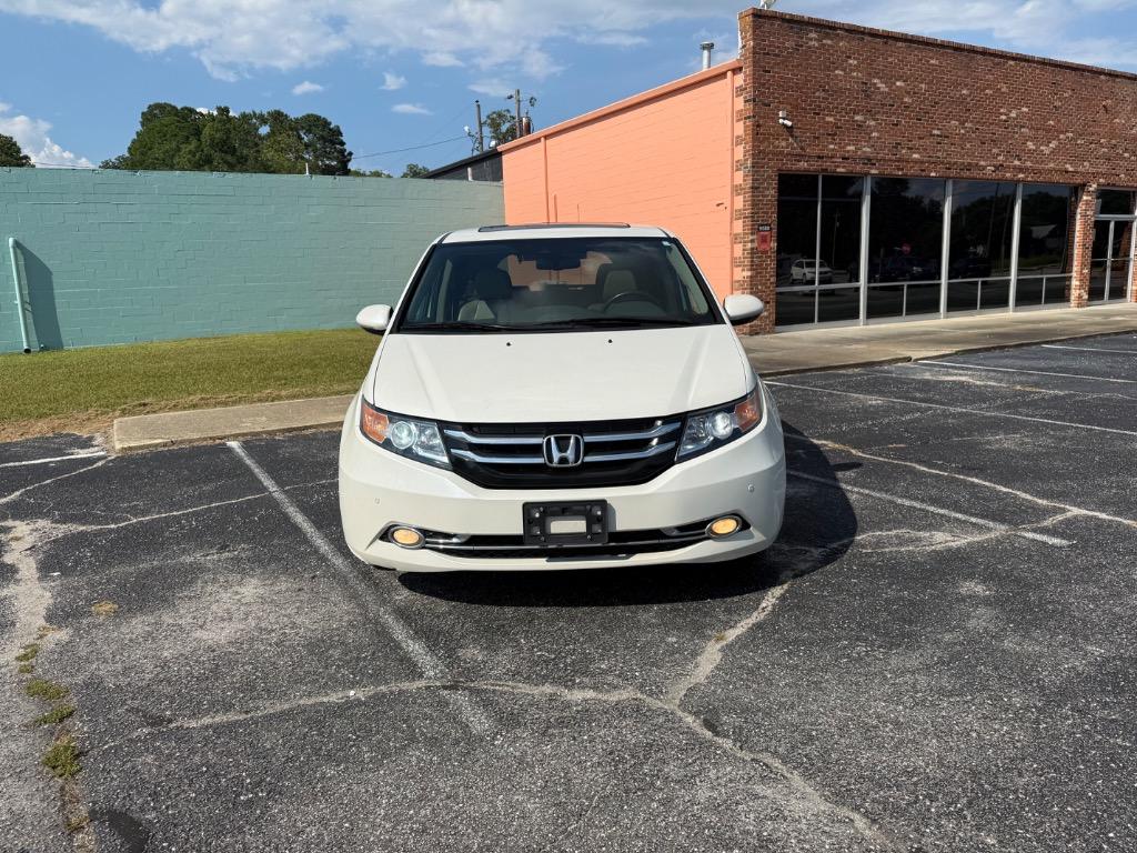 2017 Honda Odyssey - $14,999