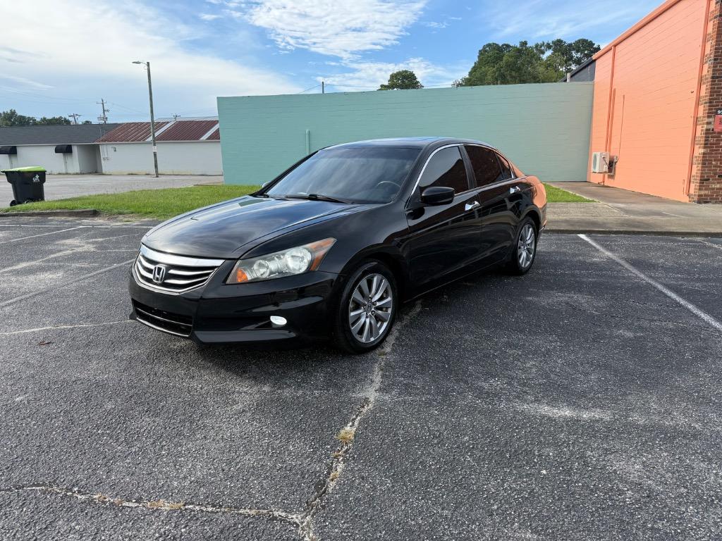 2011 Honda Accord - $10,800