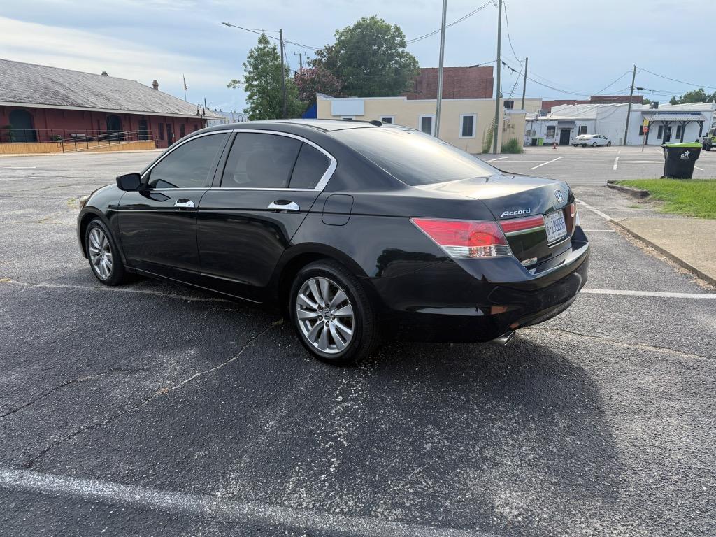 2011 Honda Accord - $10,800