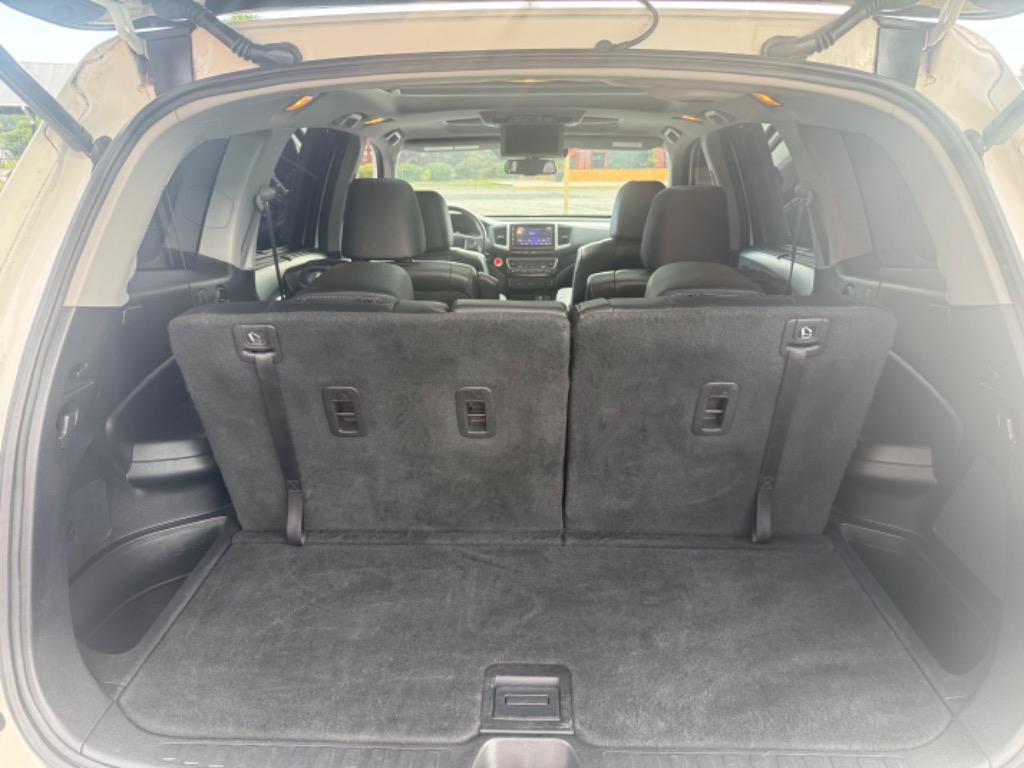 2017 Honda Pilot - $16,599