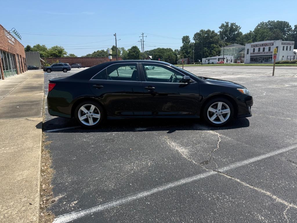 2014 Toyota Camry - $11,599