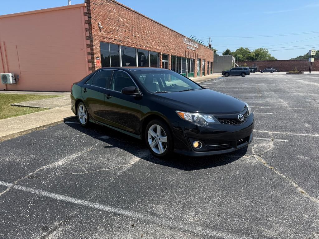 2014 Toyota Camry - $11,599