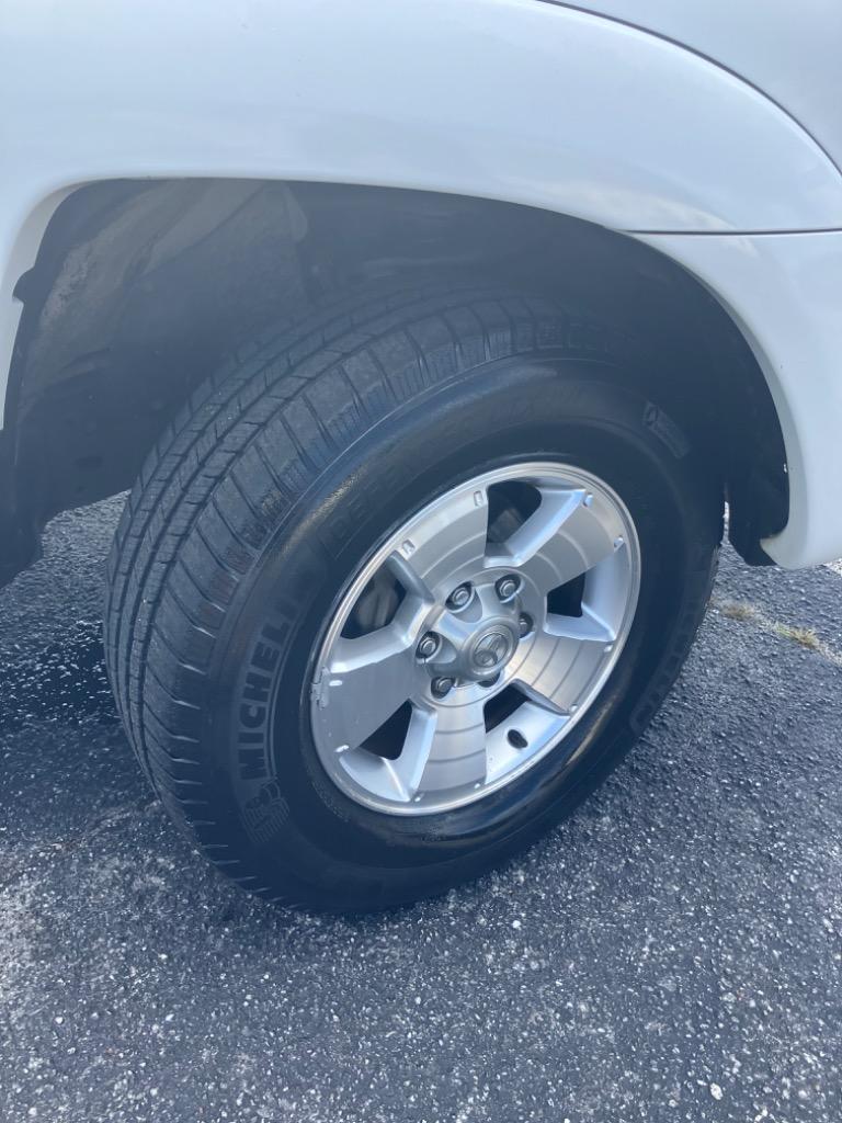 2005 Toyota Tacoma - $14,800