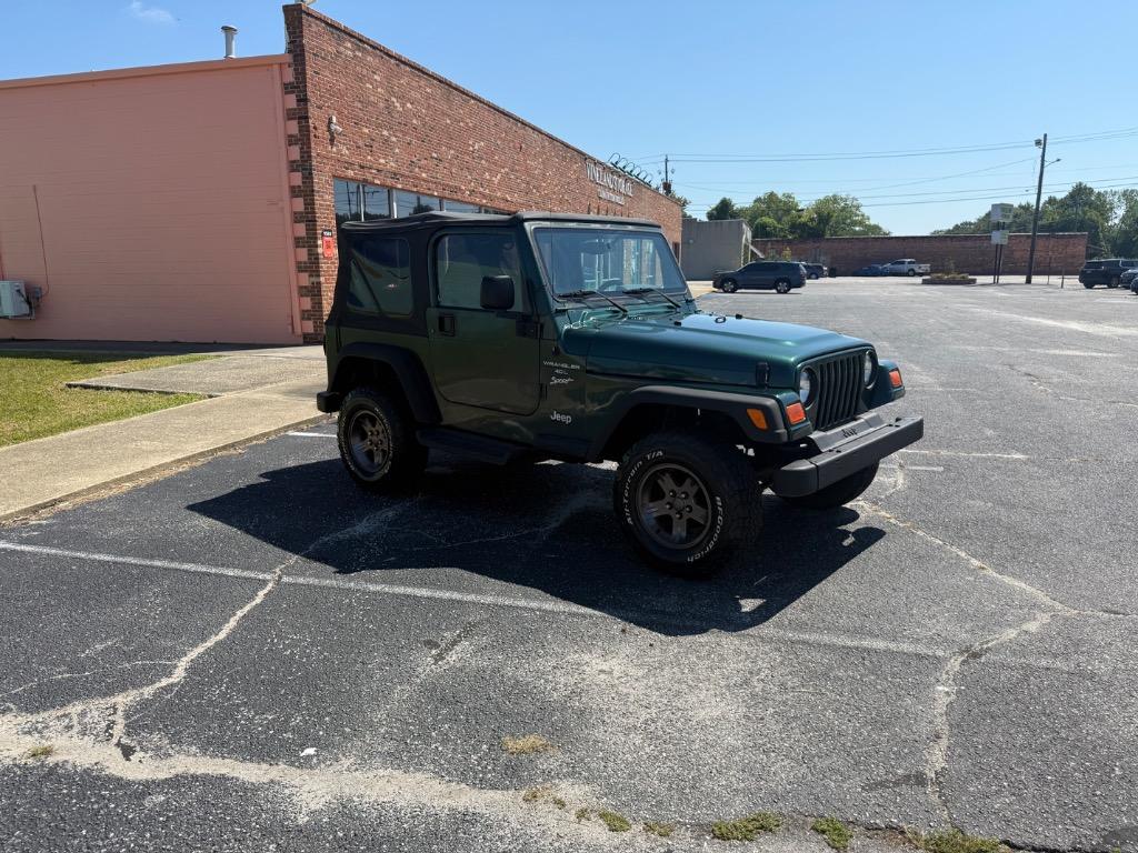 1999 Jeep Wrangler - $8,500