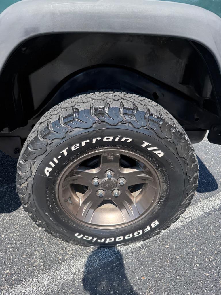 1999 Jeep Wrangler - $8,500