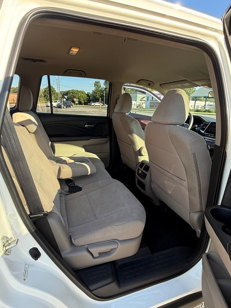 2016 Honda Pilot - $11,997