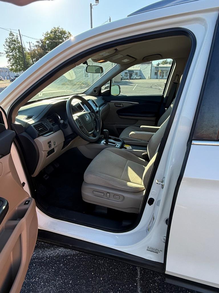 2016 Honda Pilot - $11,997