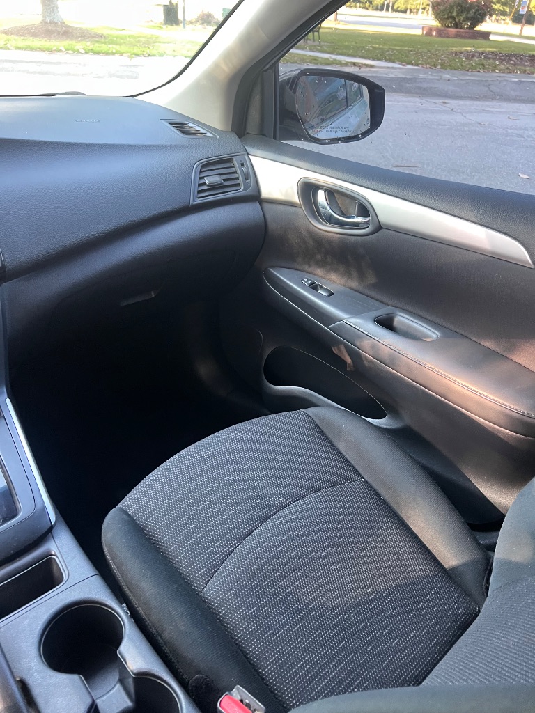 2019 Nissan Sentra SL photo
