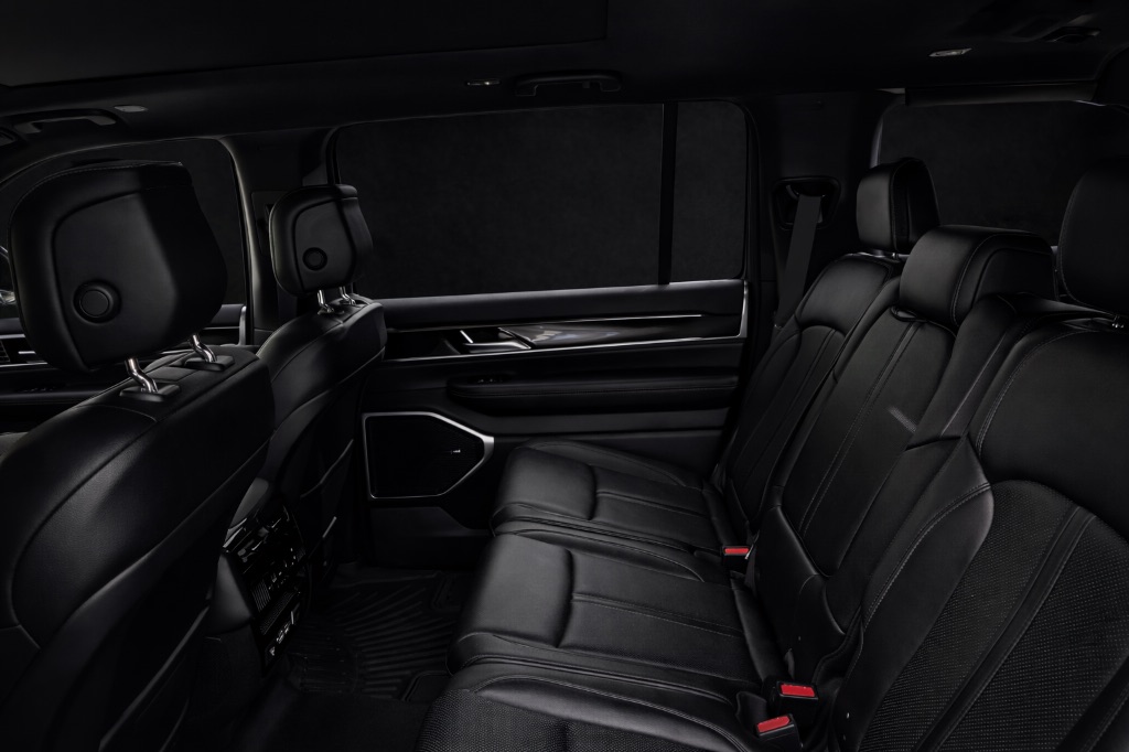 2024 Jeep Wagoneer - $46,999