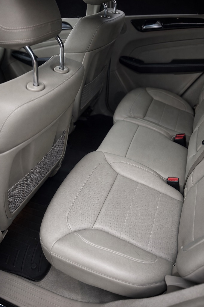 2015 Mercedes-Benz Ml-class - $11,700