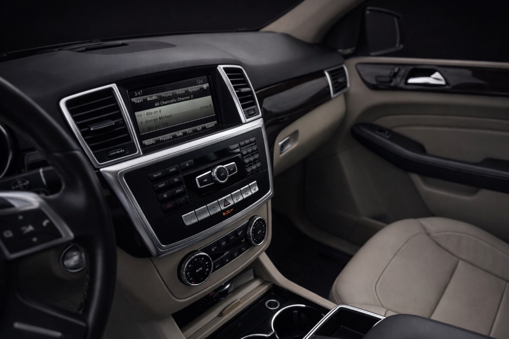 2015 Mercedes-Benz Ml-class - $11,700