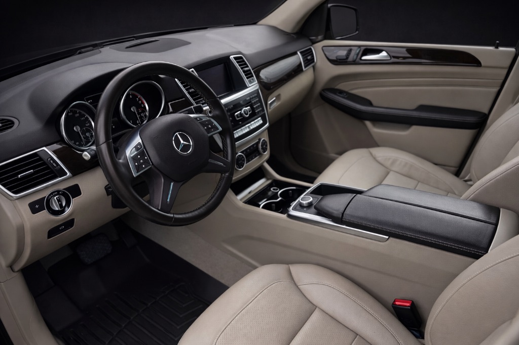 2015 Mercedes-Benz Ml-class - $11,700