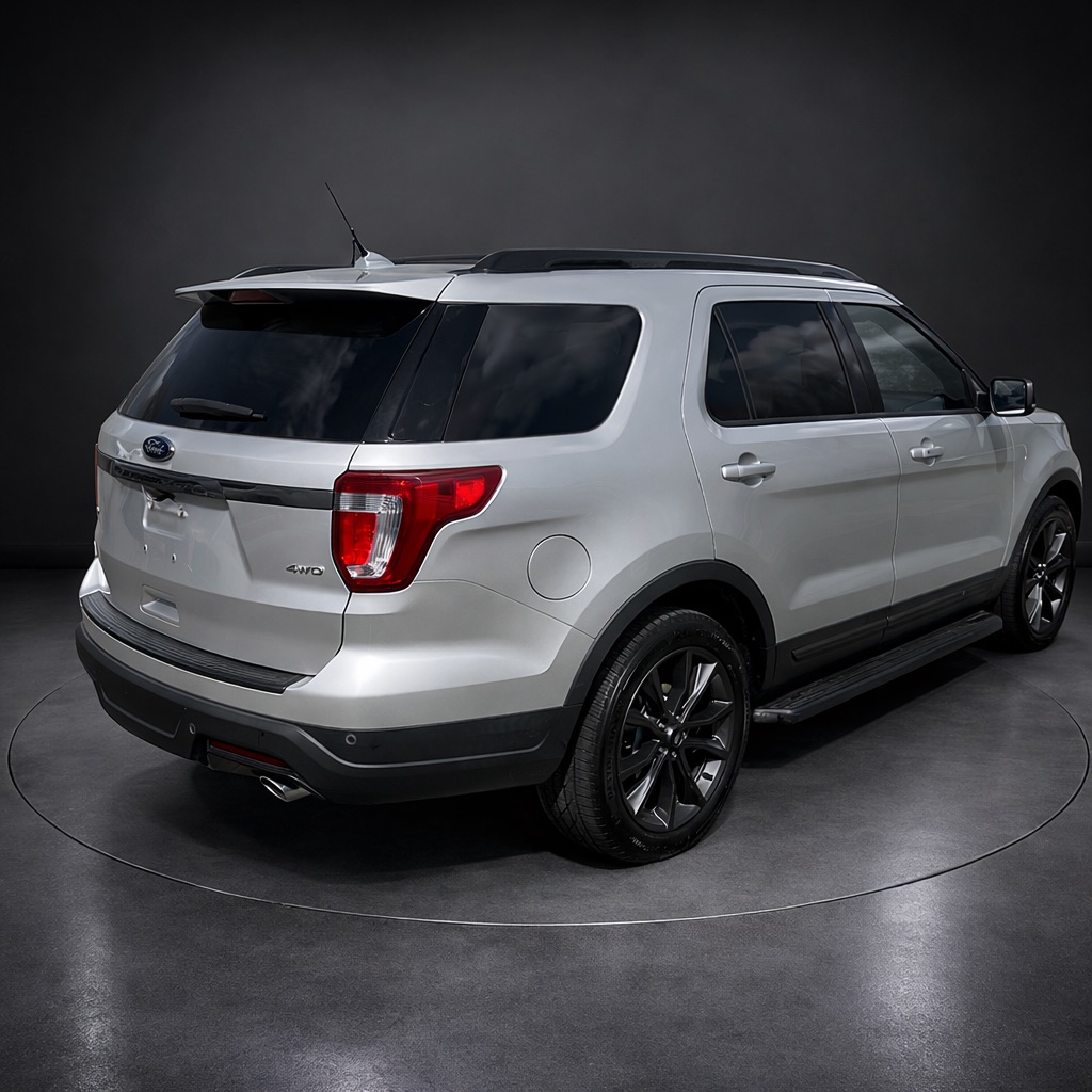 2018 Ford Explorer - $13,999