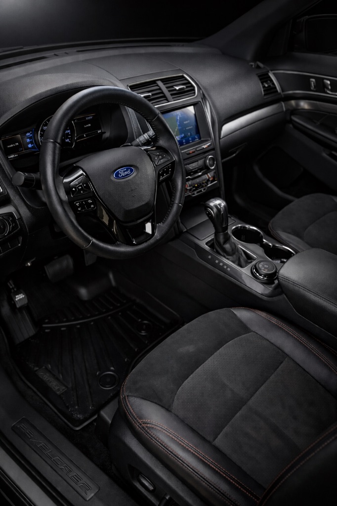 2018 Ford Explorer - $13,999