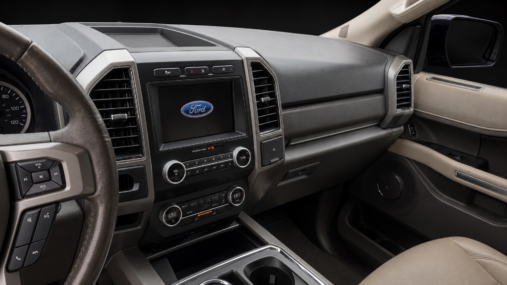 2021 Ford Expedition - $22,900
