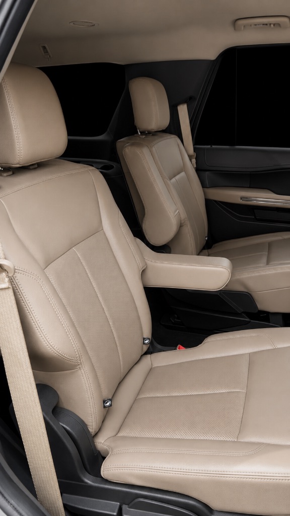 2021 Ford Expedition - $22,900