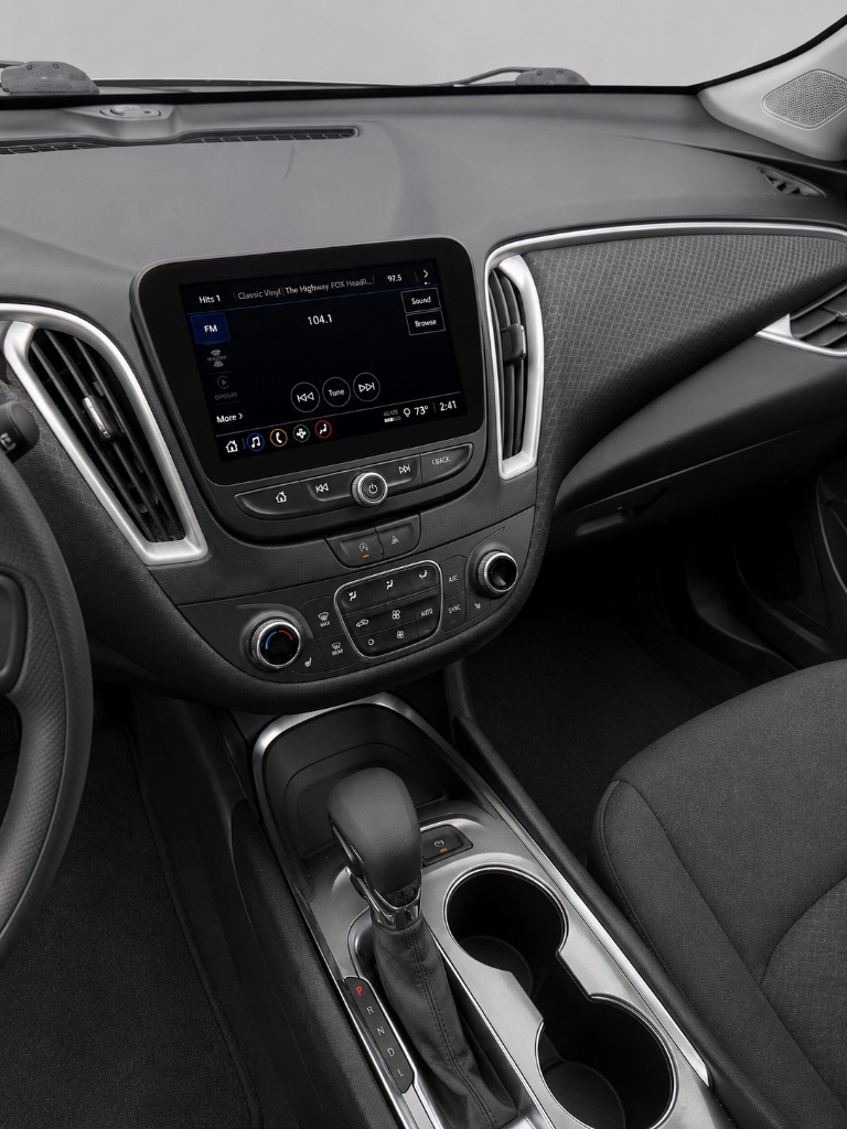 2023 Chevrolet Malibu - $9,999