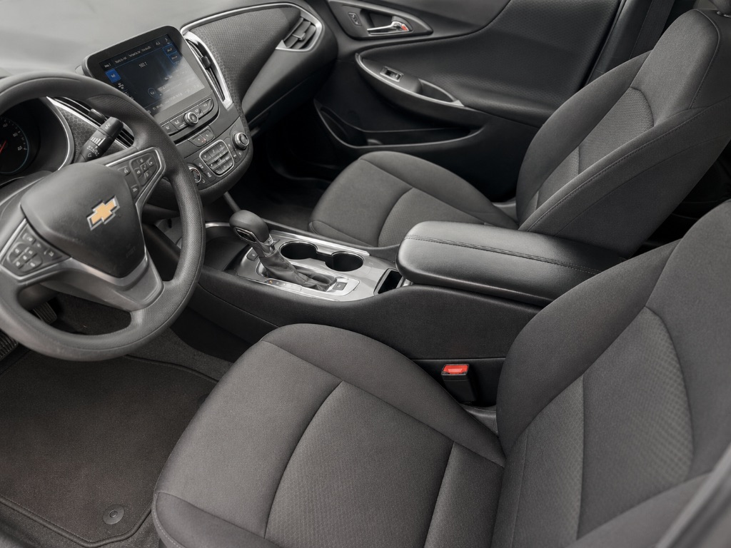 2023 Chevrolet Malibu - $9,999