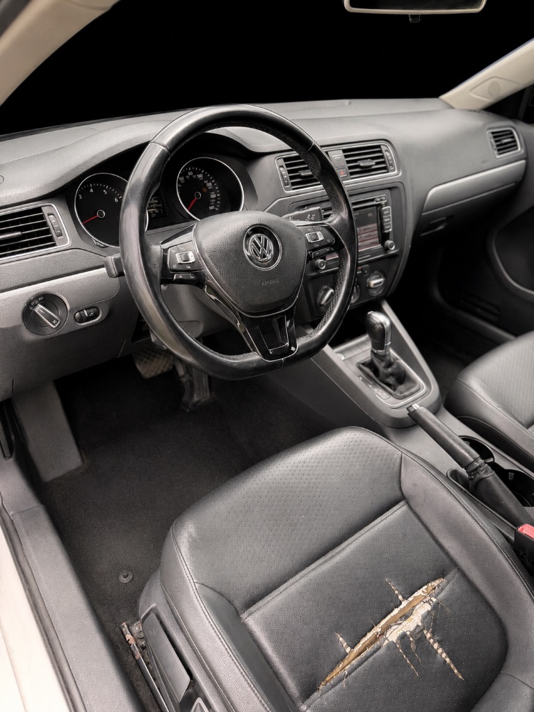 2015 Volkswagen Jetta - $6,999