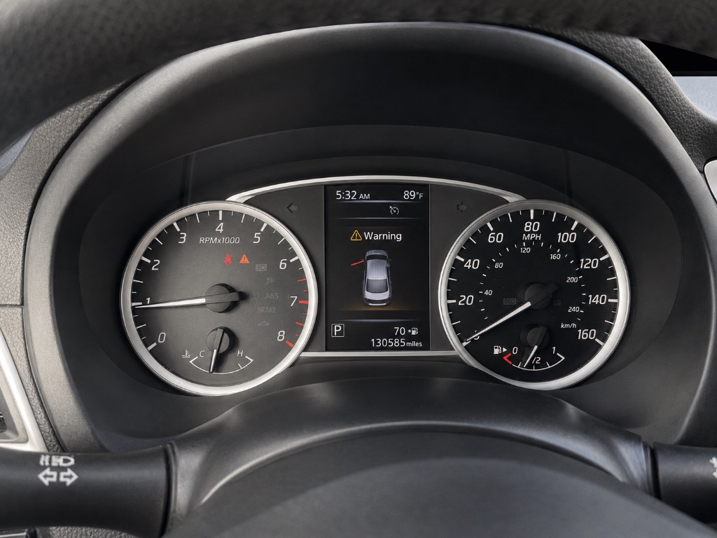 2017 Nissan Sentra - $5,900