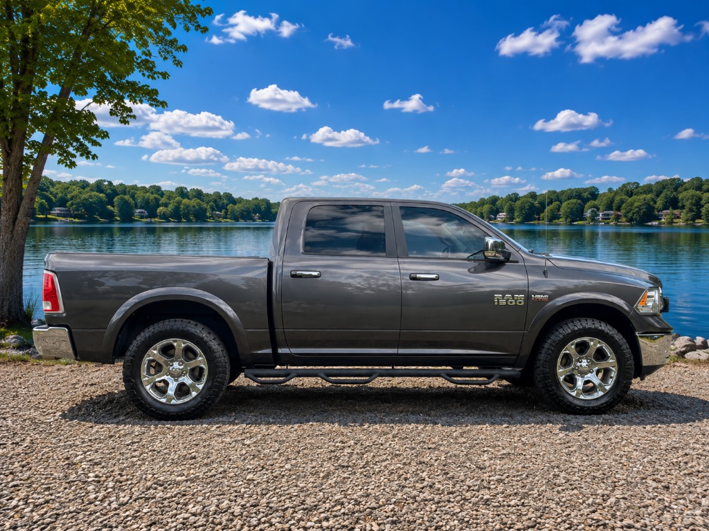 2017 Ram 1500 - $18,900