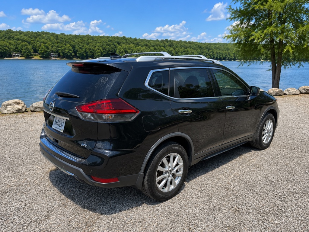 2019 Nissan Rogue - $13,900