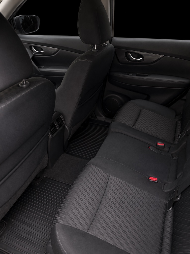 2019 Nissan Rogue - $13,900