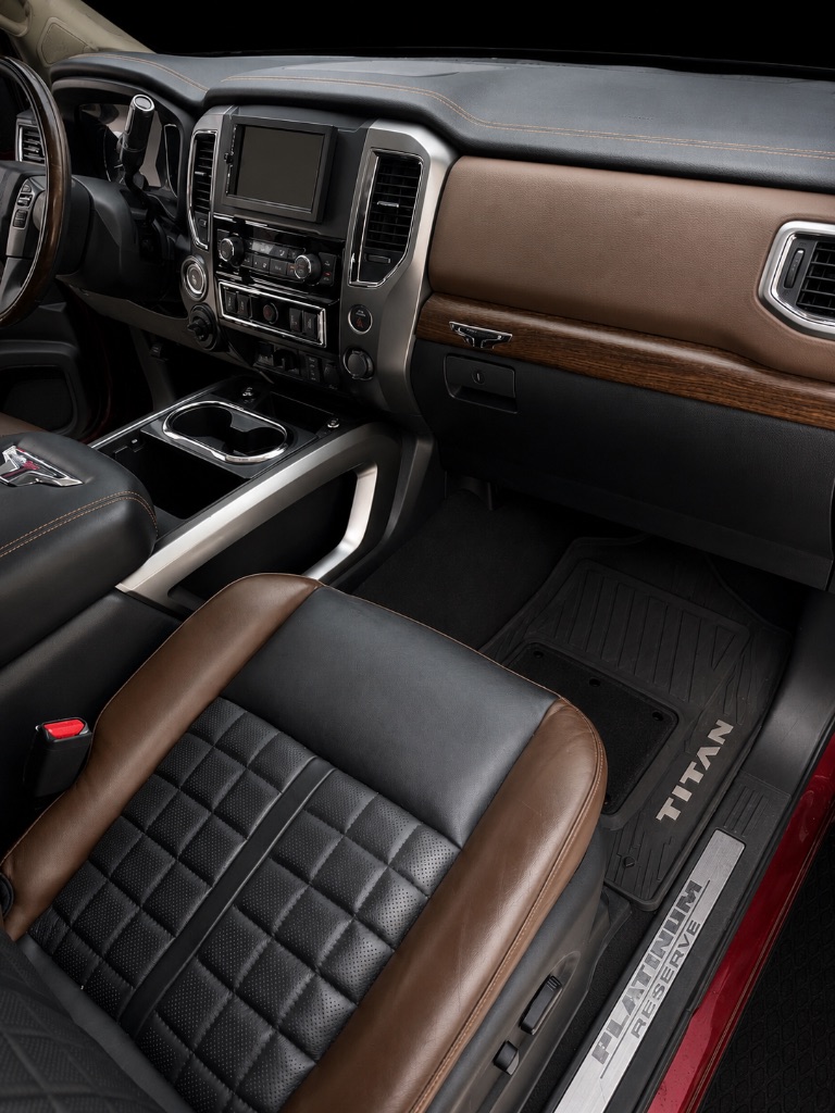2018 Nissan Titan - $25,900