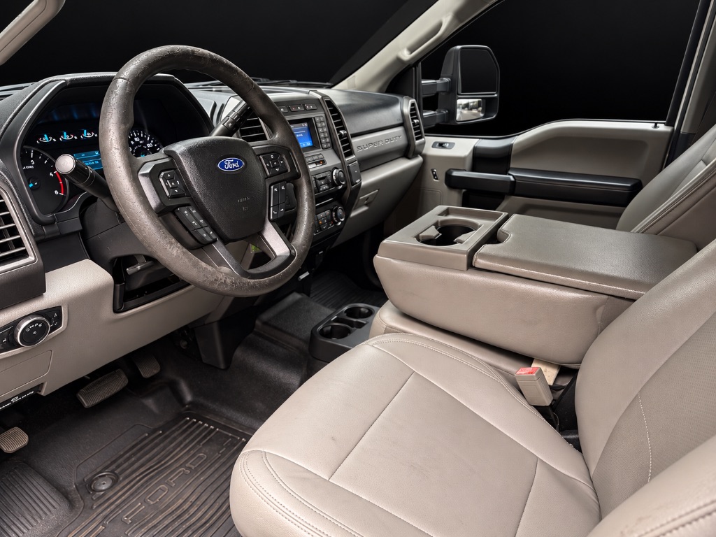2018 Ford F-250 - $26,999