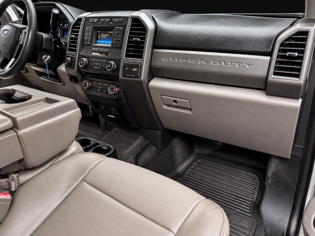 2018 Ford F-250 - $26,999