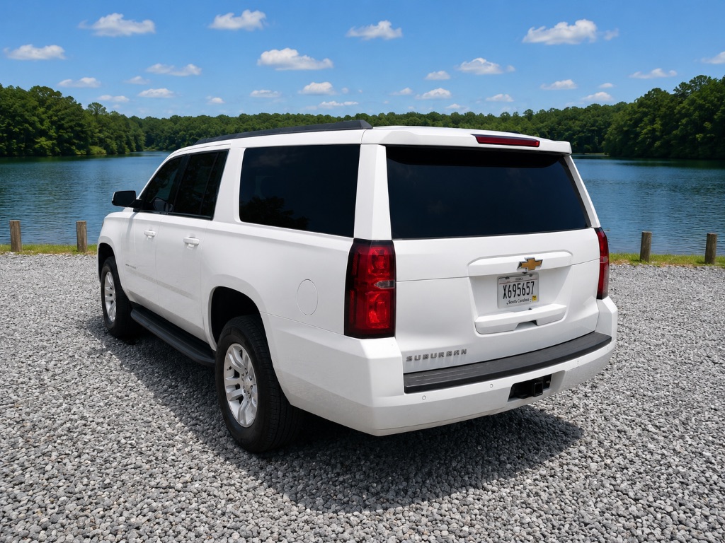 2019 Chevrolet Suburban - $17,999