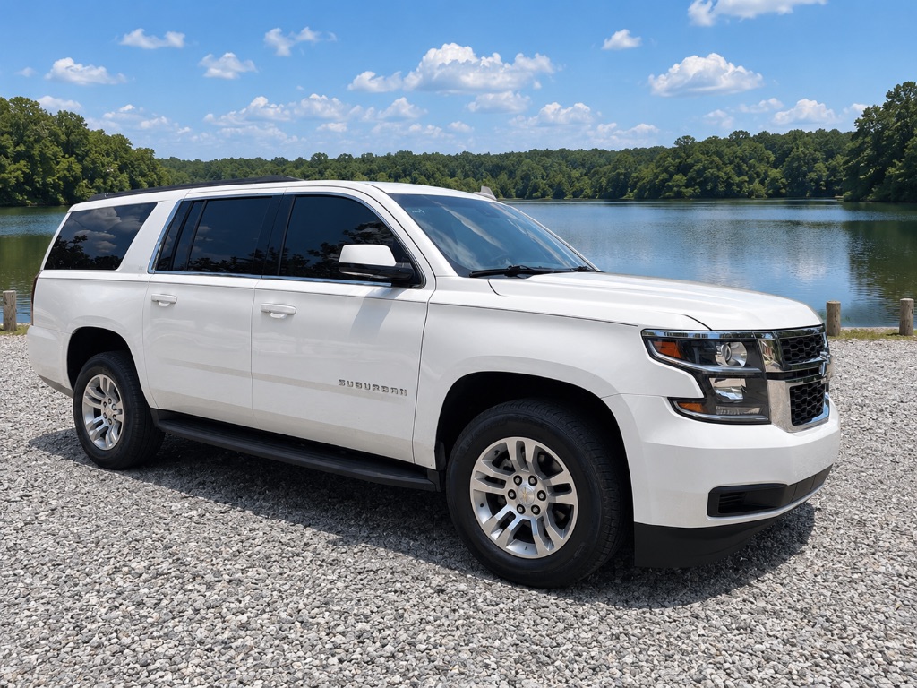 2019 Chevrolet Suburban - $17,999