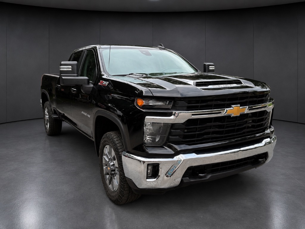 2024 Chevrolet Silverado Hd - $43,900