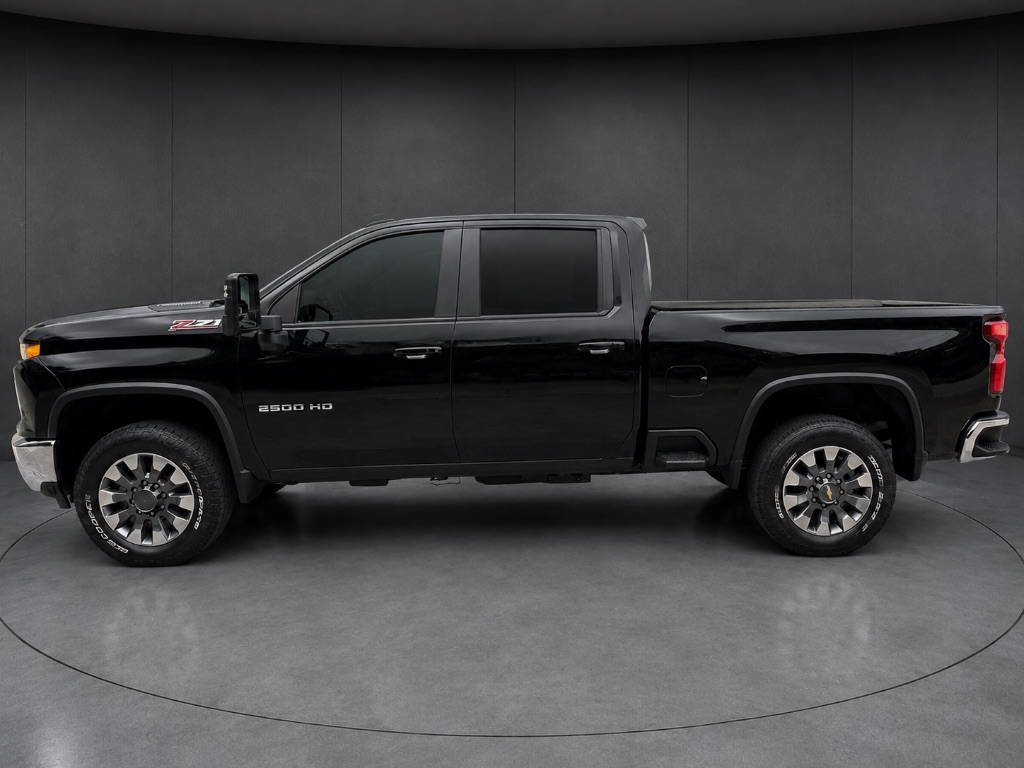 2024 Chevrolet Silverado Hd - $43,900