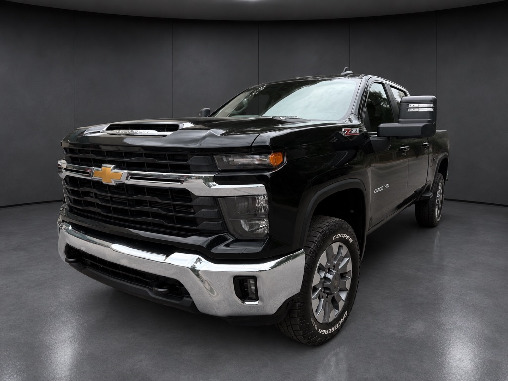 2024 Chevrolet Silverado Hd - $43,900