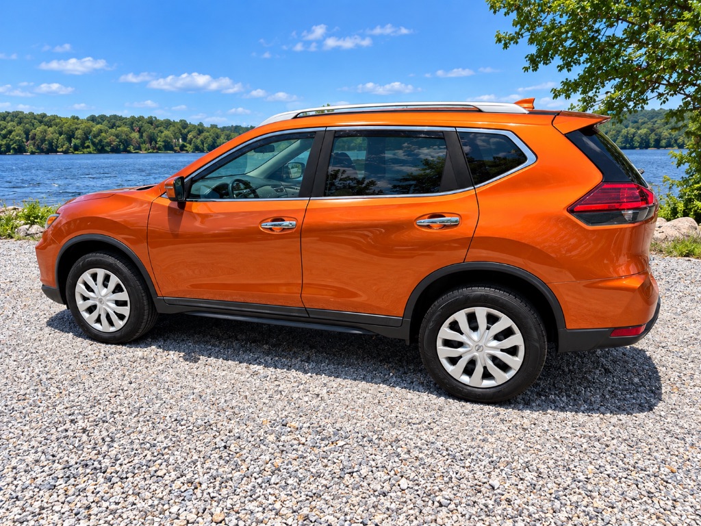 2017 Nissan Rogue - $9,999