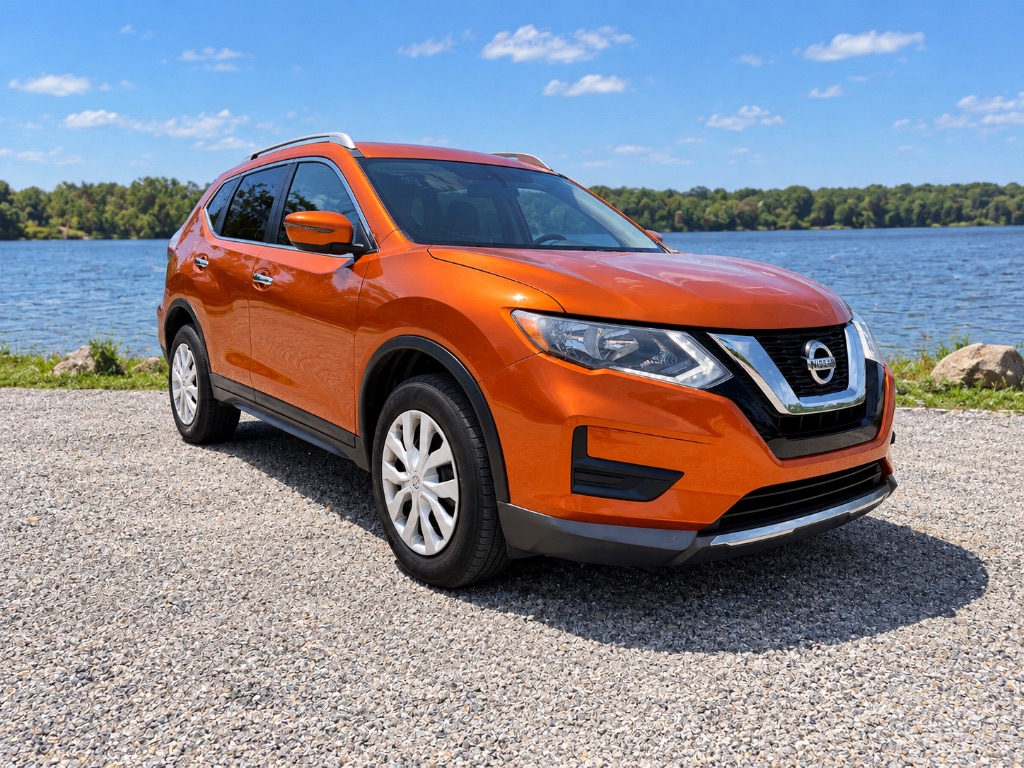 2017 Nissan Rogue - $9,999