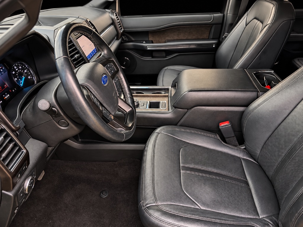 2020 Ford Expedition - $18,999