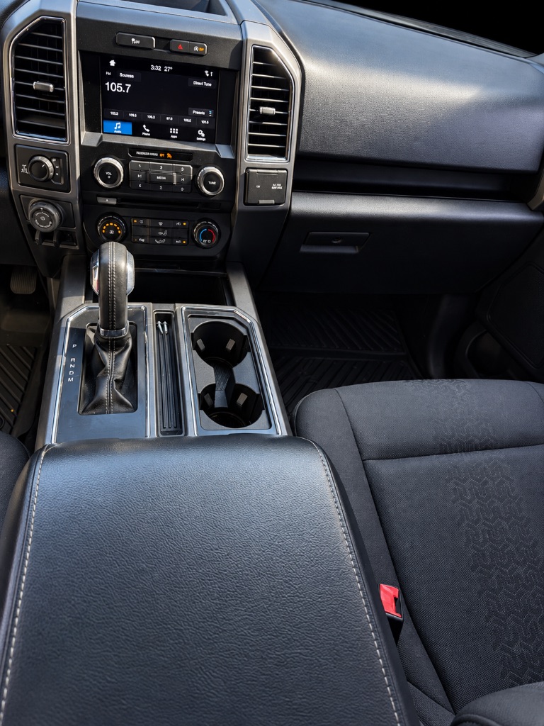 2018 Ford F-150 - $19,900