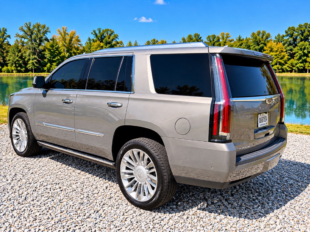 2017 Cadillac Escalade - $26,900