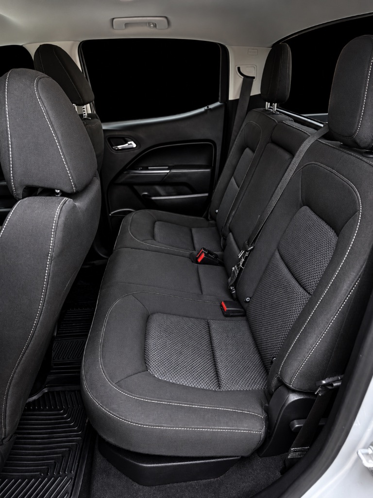 2019 Chevrolet Colorado - $13,999