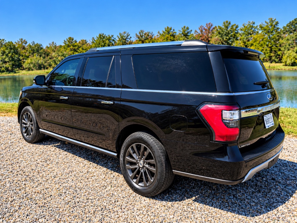 2020 Ford Expedition - $14,900